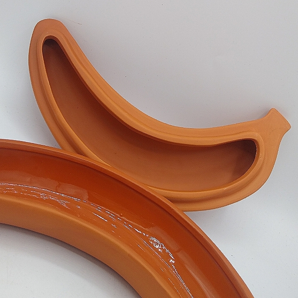 Banana Baker Clay Baking Dish - Picture 7 of 10
